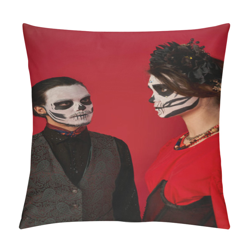 Personality  Spooky Man In Sugar Skull Makeup Looking At Woman In Black Wreath, Dia De Los Muertos Couple On Red Pillow Covers