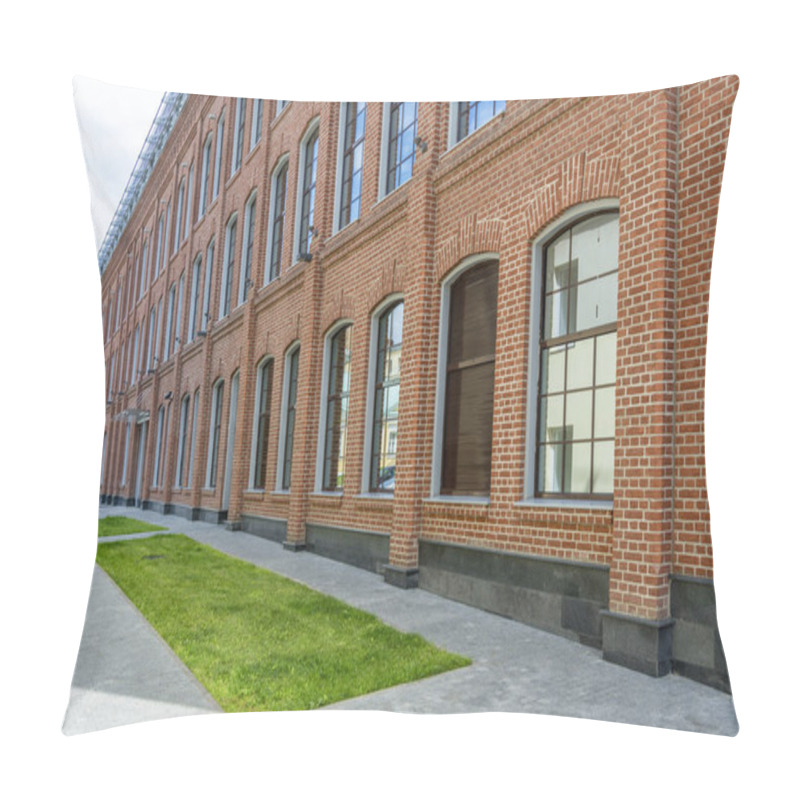 Personality  Office Building In Loft Style. Large Windows. Red Brick Wall. Grass In Front Of The Building Pillow Covers