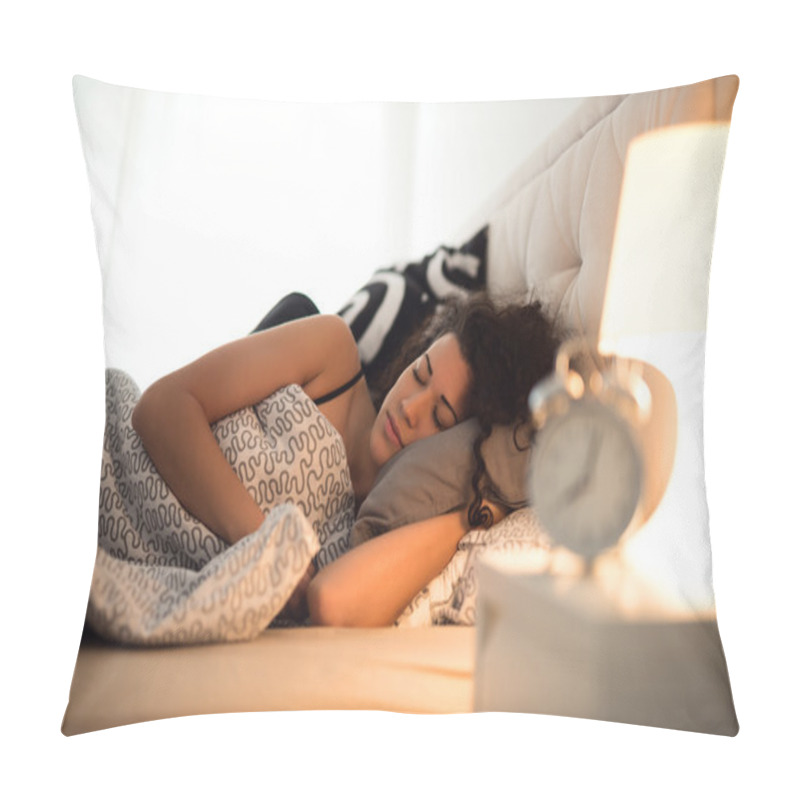 Personality  Sleeping Woman In Bed Pillow Covers