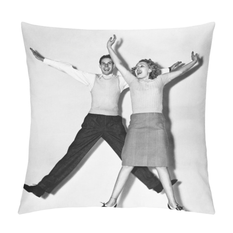 Personality  Couple Jumping With Their Arms Outstretched Pillow Covers