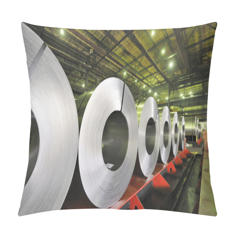 Personality  Rolls Of Steel Sheet Pillow Covers