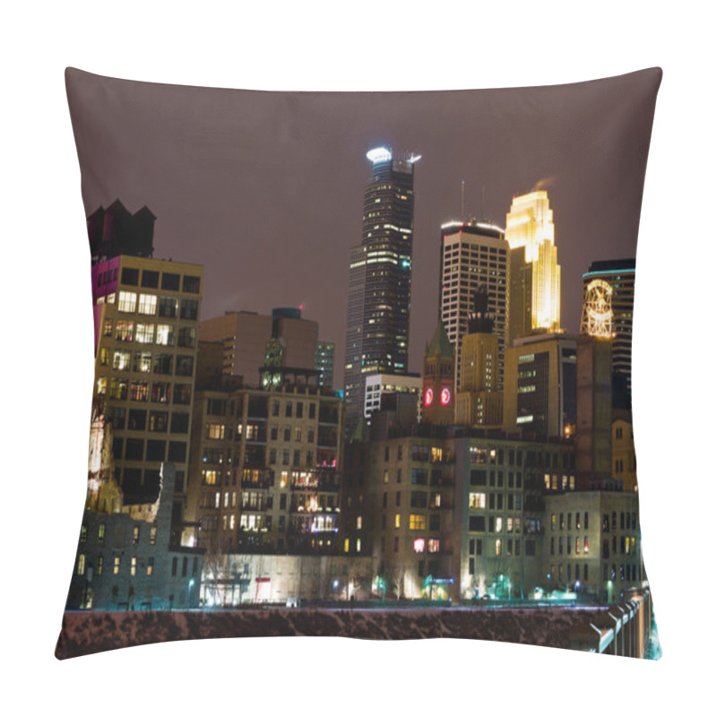 Personality  Minneapolis Minnesota Pillow Covers