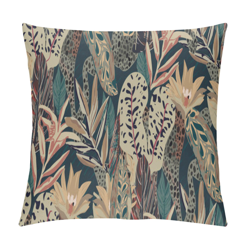 Personality  Exotic Jungle Plants Seamless Pattern Prints, Abstract Flowers, Vector Graphics. Perfect For Fashion, Textiles, And Artistic Projects Collection Of Modern Creative Illustrations Designs. Pillow Covers