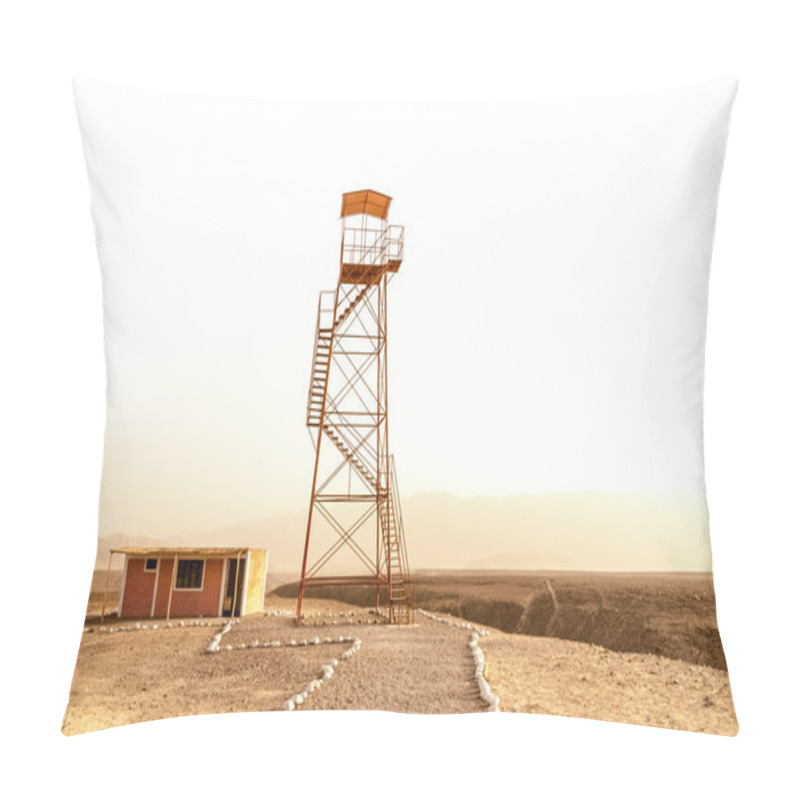 Personality  Desert Watchtower In Nazca Pillow Covers