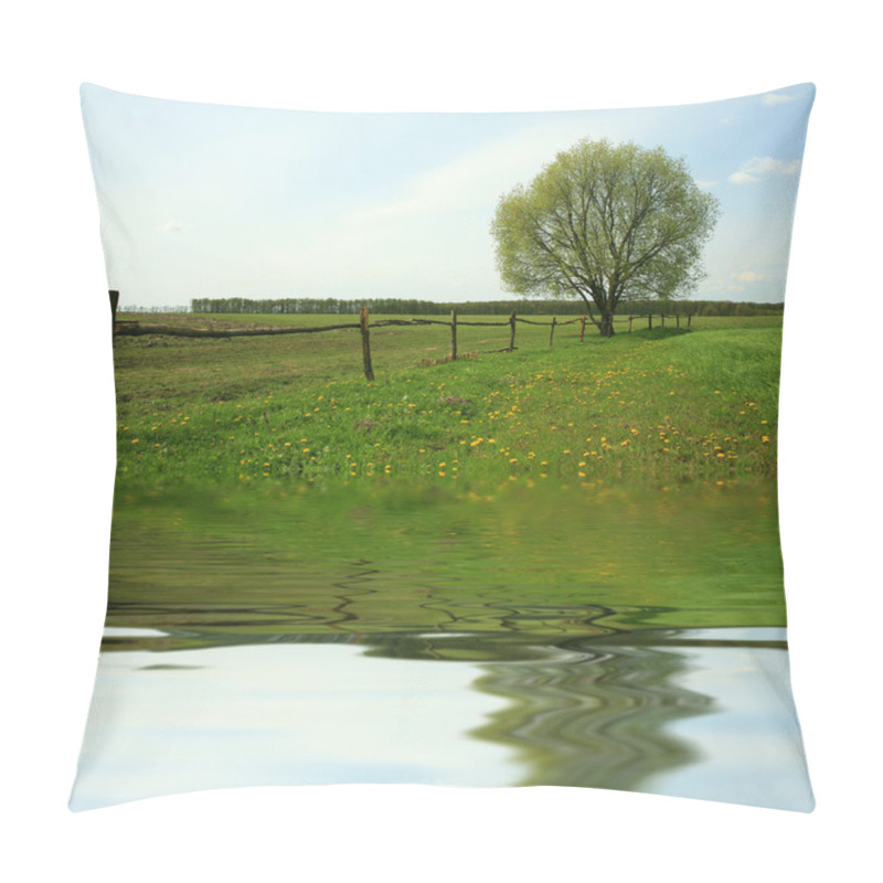 Personality  Lonely Tree Pillow Covers