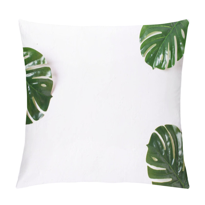 Personality  Tropical Leaves On White Textured  Background Pillow Covers