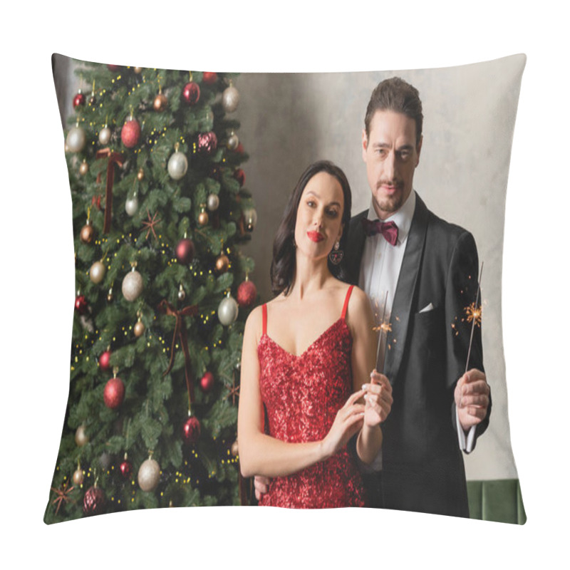 Personality  Beautiful Wealthy Couple In Formal Attire Smiling And Holding Sparklers Near Christmas Tree Pillow Covers