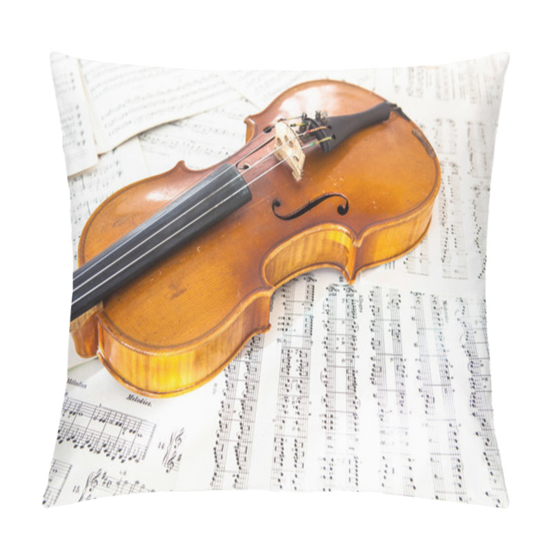 Personality  Old Violin Lying On The Sheet Of Music Pillow Covers