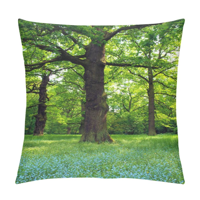 Personality  Magical Oak Trees Pillow Covers