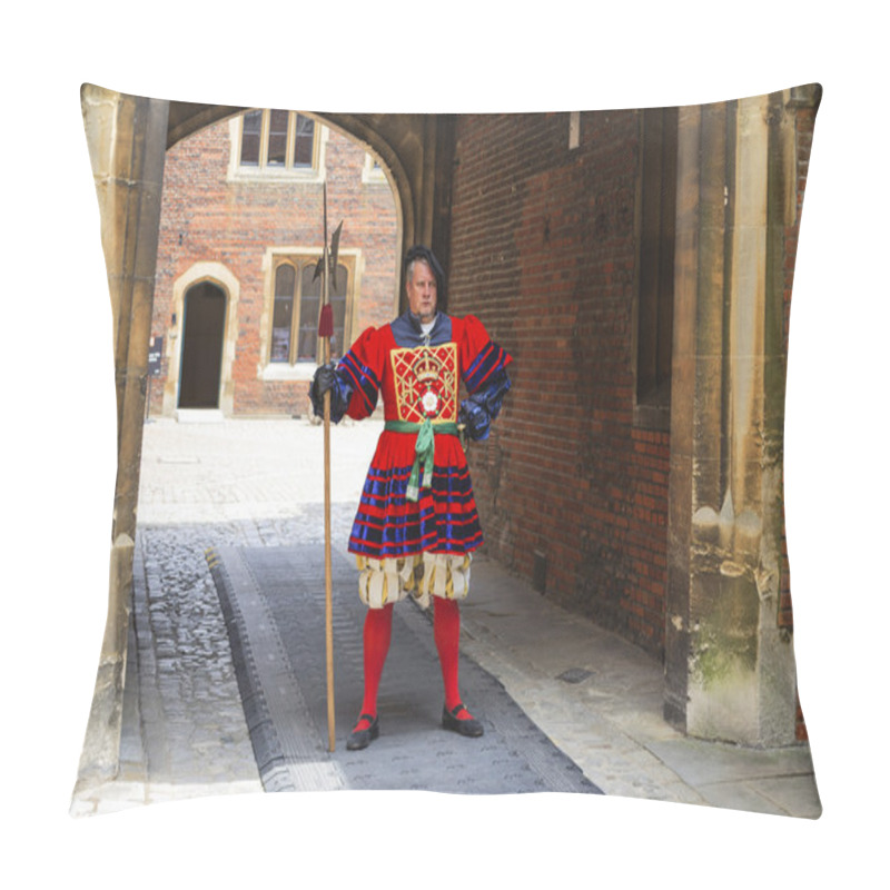 Personality  Actor Portrays The Guard Pillow Covers