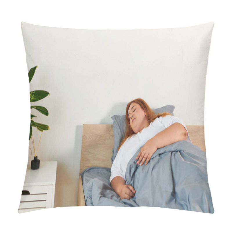 Personality  A Beautiful Plus Size Woman Rests Calmly In Her Bed, Wrapped In Soft Blankets, Exuding Tranquility. Pillow Covers