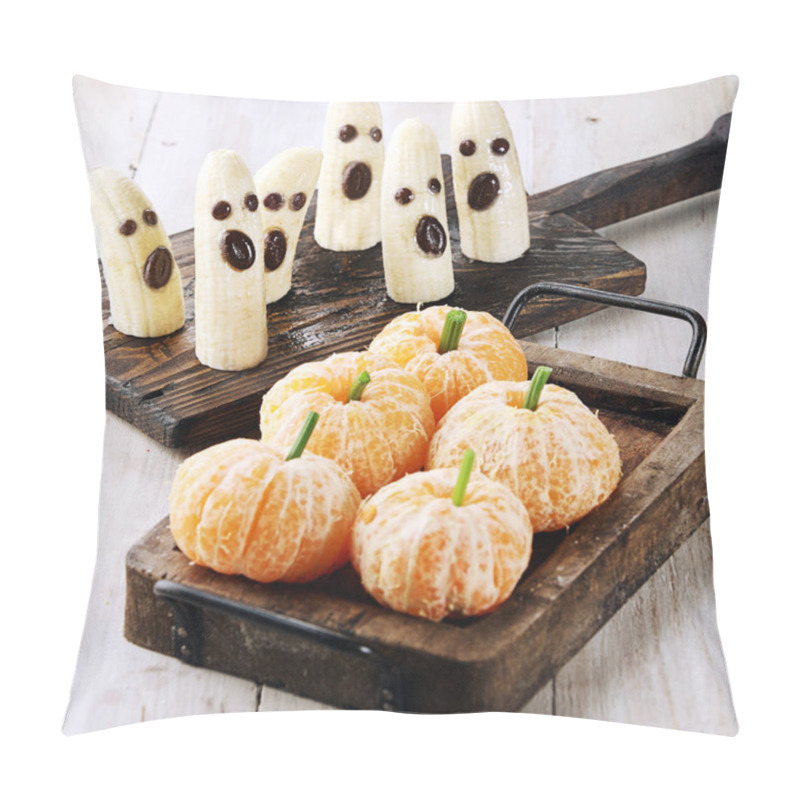 Personality  Healthy Halloween Treats Made Into Banana Ghosts And Clementine Orange Pumpkins Pillow Covers