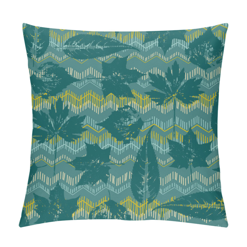 Personality  Abstract Autumn Seamless Pattern With Leaves. Pillow Covers