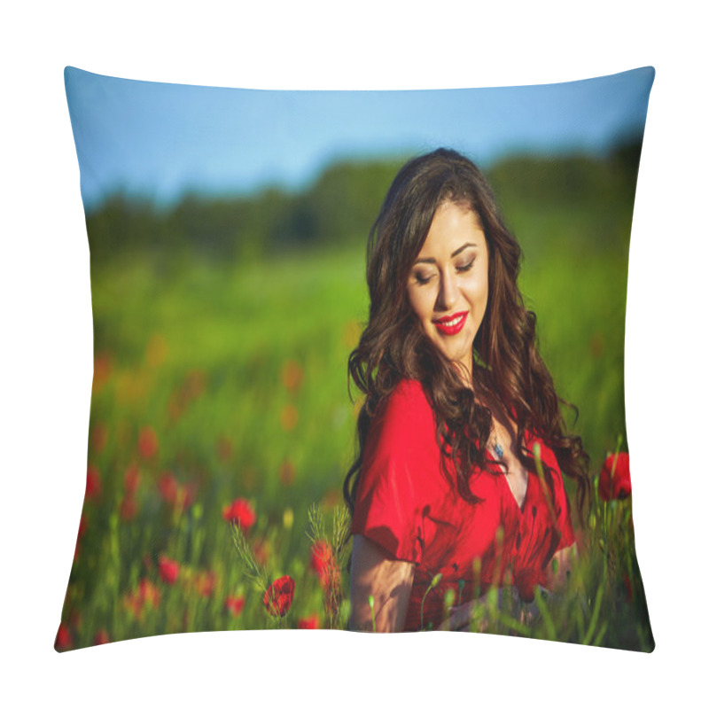 Personality  Beautiful Woman In A Poppy Field With Flowers Pillow Covers