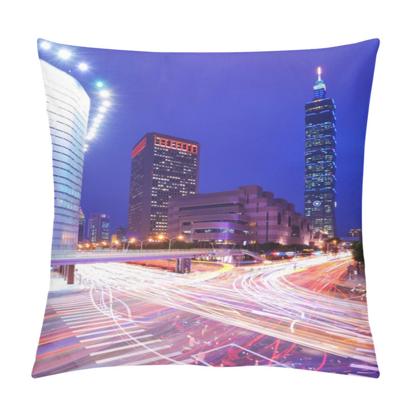 Personality  Taipei, Taiwan Cityscape Pillow Covers