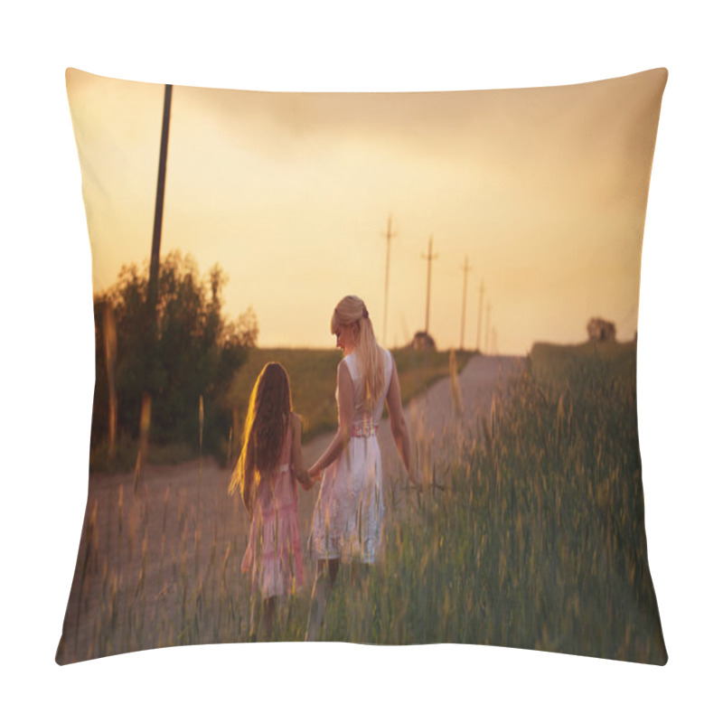 Personality  Mother And Daughter Pillow Covers