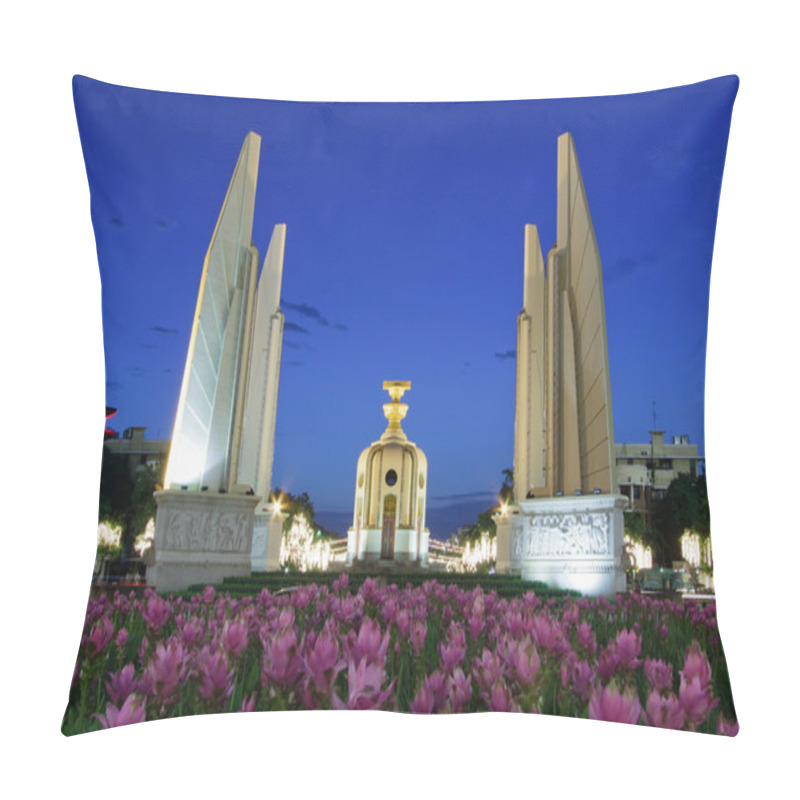 Personality  The Democracy Monument At Twilight Time Pillow Covers