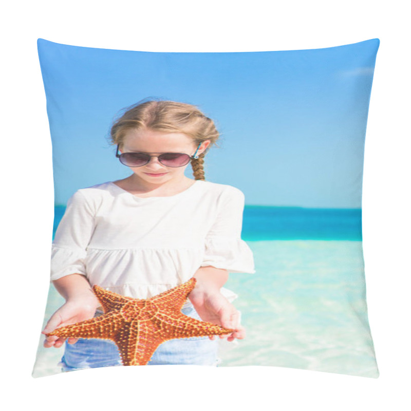 Personality  Adorable Little Girl With Starfish On White Empty Beach Pillow Covers