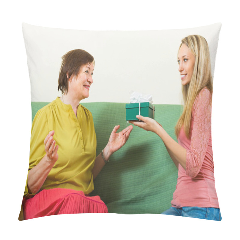 Personality  Girl Congratulate Mother Pillow Covers