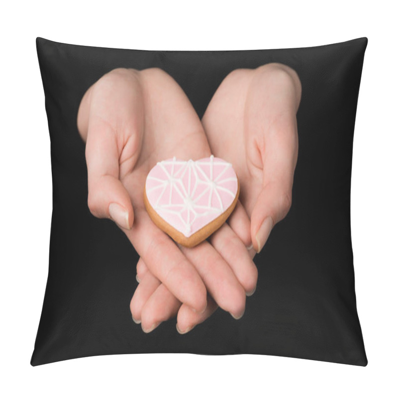 Personality  Close Up View Of Female Hands With Glazed Heart Shaped Cookie Isolated On Black Pillow Covers