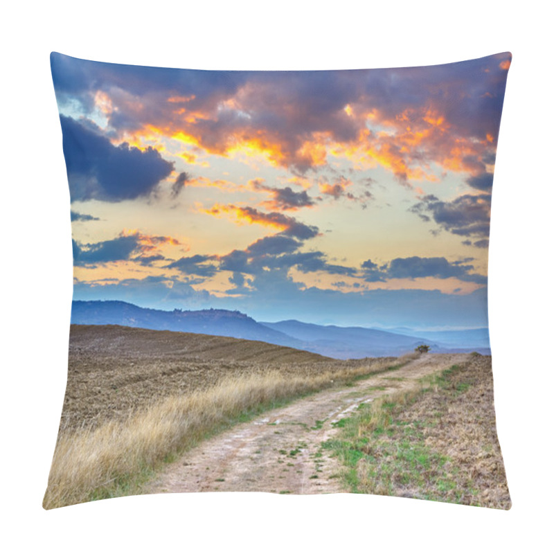 Personality  Tuscany Landscape Pillow Covers