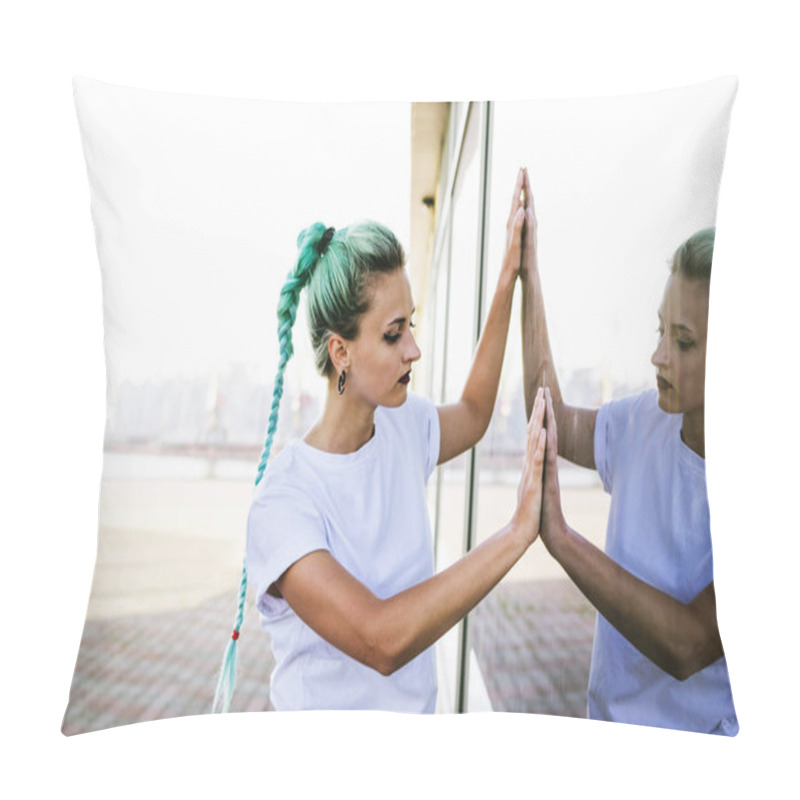 Personality  Attractive Young Woman Pillow Covers