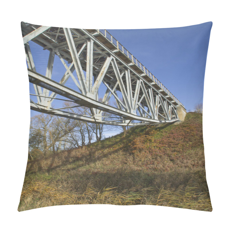 Personality  Railway Bridge Over The River Pillow Covers