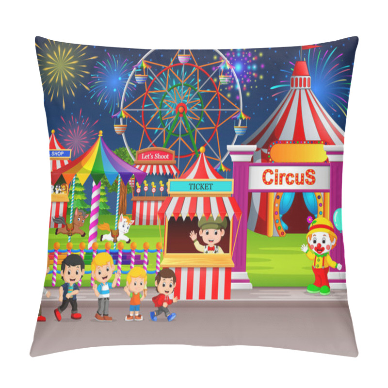 Personality  Many Childrens And People Worker Having Fun In Amusement Park At Night Pillow Covers