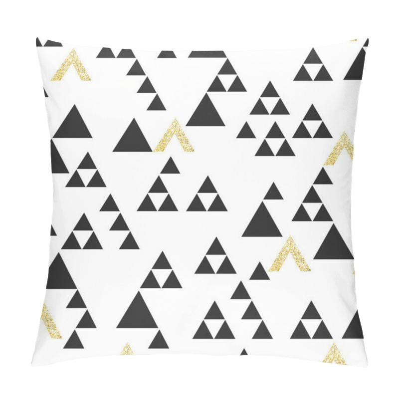 Personality  Seamless Pattern Of Geometric Triangles Pillow Covers