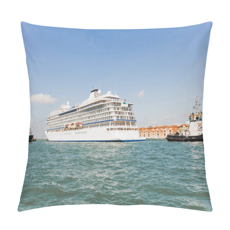 Personality  Cruise Ship And Ships Floating On River In Venice, Italy  Pillow Covers