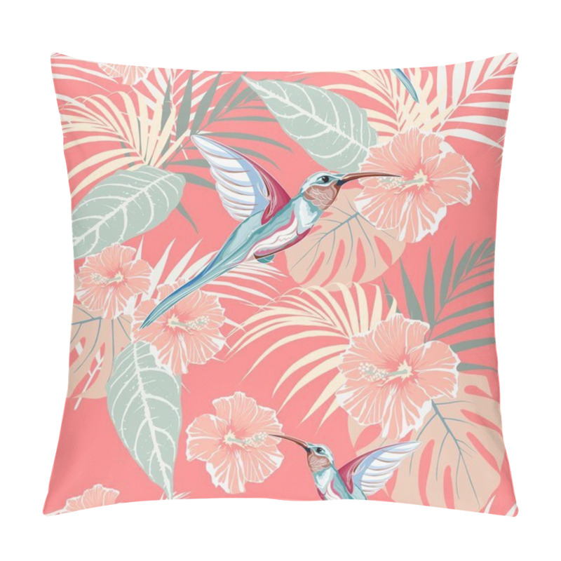 Personality  Seamless Vector Pattern With Flying Hummingbirds And Tropical Flowers And Leaves Pillow Covers