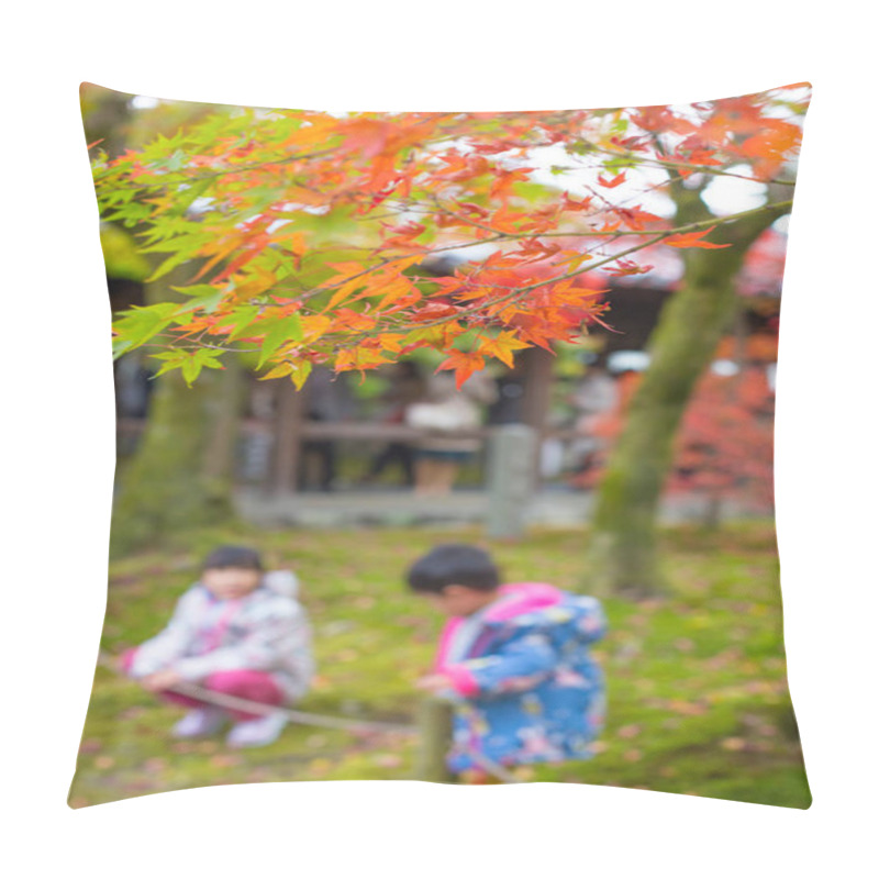 Personality  Japan Autumn Red Maple At Tofukuji Temple With Blur Kids Happy Pillow Covers