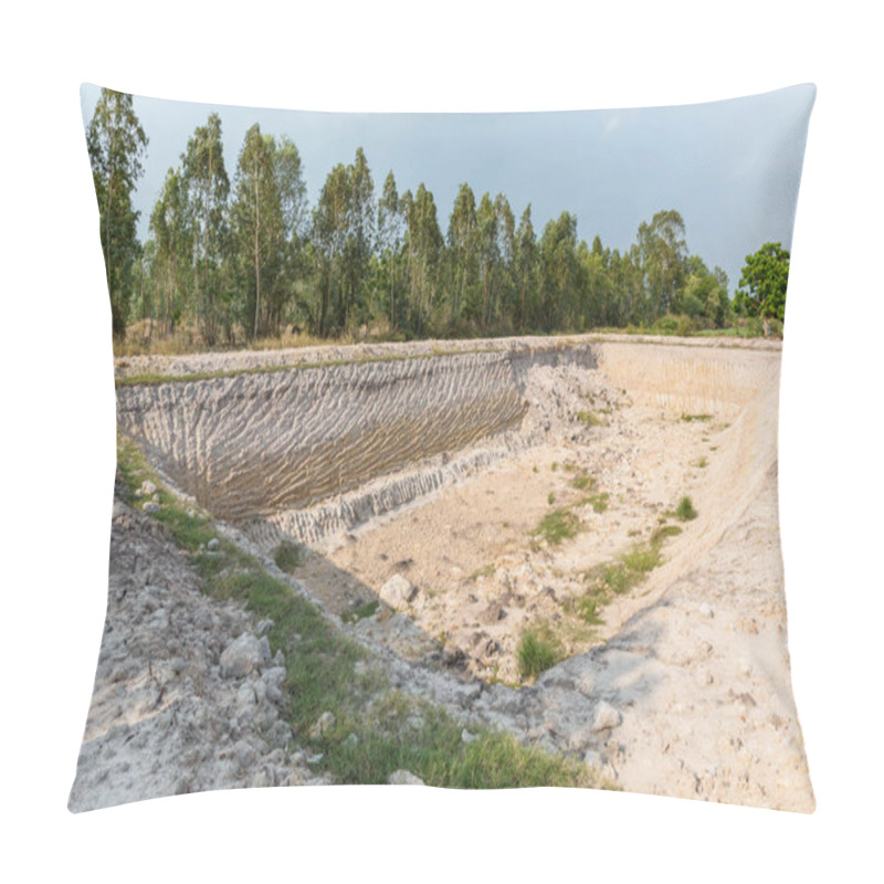 Personality  Dry Land With Broken Soil Represent Hot Weather And Global Warming. Aerial View Showing Low Water Level . Climate Change And Drought Land. A Dried Up Empty Reservoir Pillow Covers