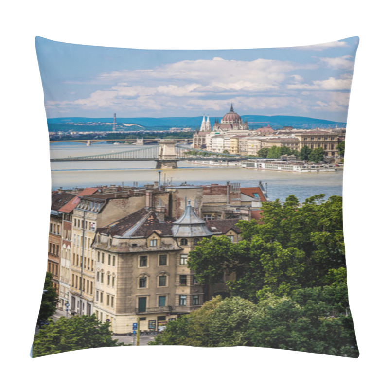 Personality  Chain Bridge And Hungarian Parliament, Budapest, Hungary Pillow Covers