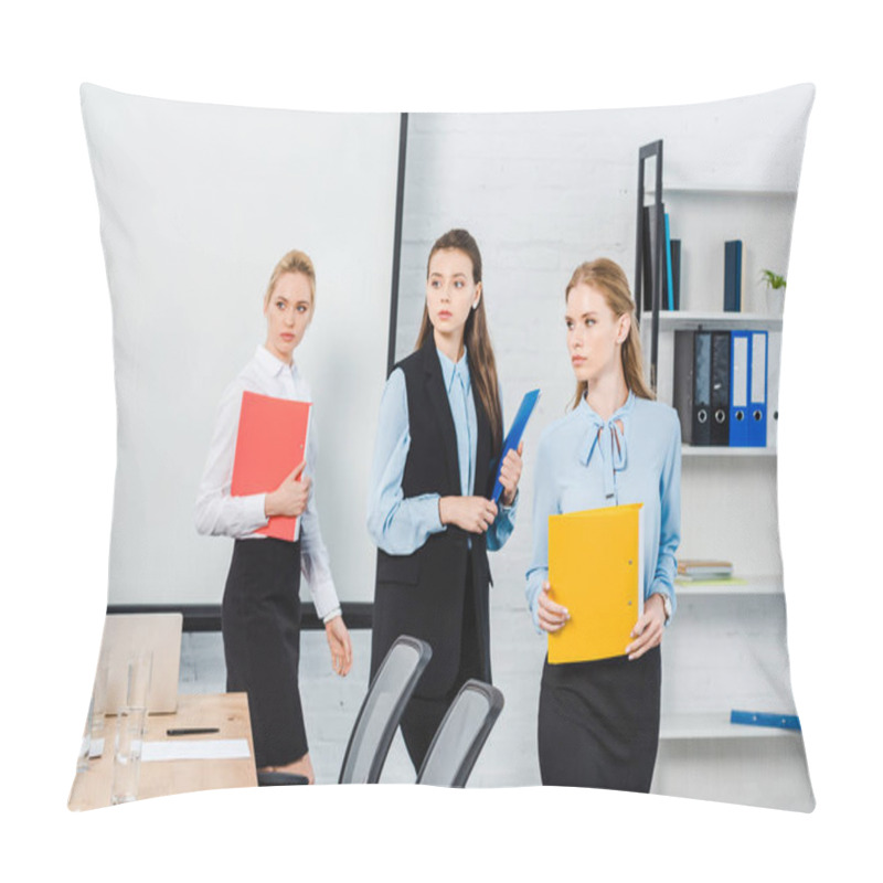 Personality  Successful Young Businesswomen With Folders Of Documents At Modern Office Pillow Covers