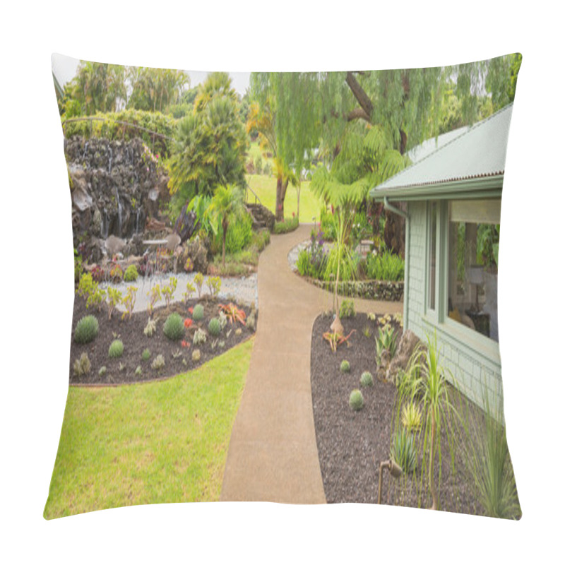 Personality  Garden With Waterfall Pillow Covers