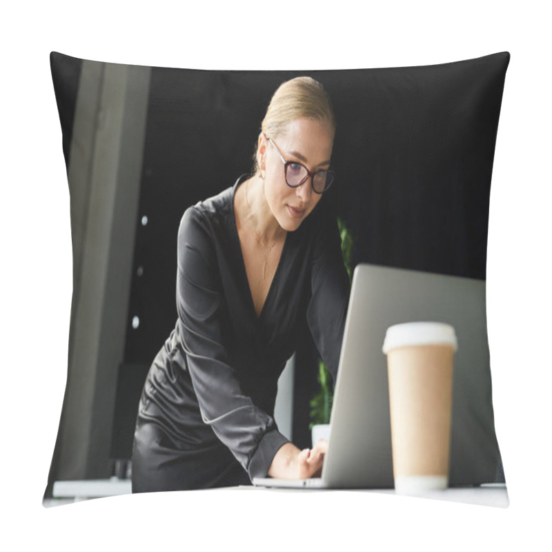 Personality  A Dedicated Young Plus Size Woman Is Working Intently At Her Laptop In A Stylish Office Environment. Pillow Covers