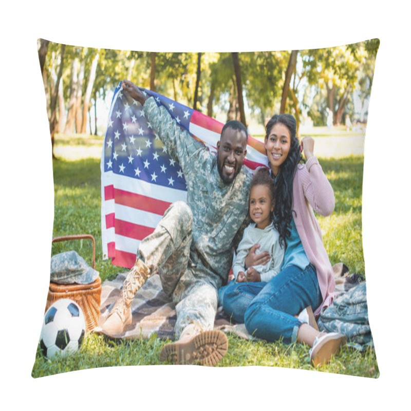 Personality  Happy African American Soldier In Military Uniform And Family Holding American Flag In Park Pillow Covers