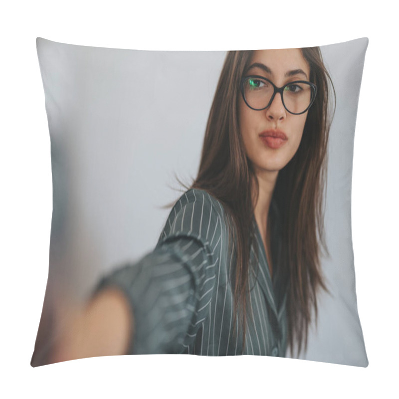 Personality  Portrait Of A Thoughtful Woman Wearing Glasses And A Striped Shirt, With Long Hair, Looking Away. The Soft Background Complements Her Contemplative Expression, Adding Depth And Curiosity To The Image. Pillow Covers