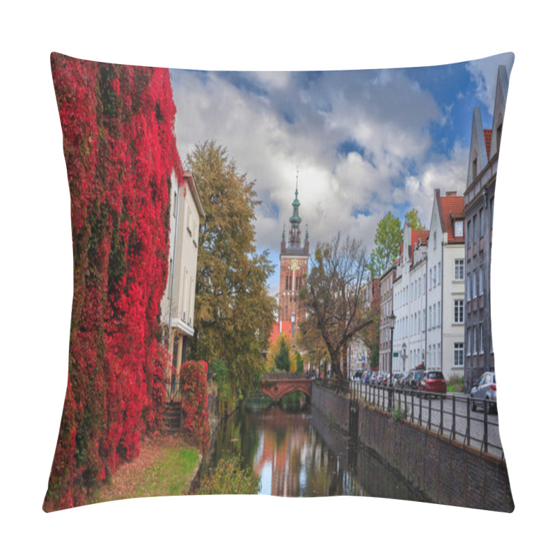 Personality  Autumn Landscape Of Gdansk With A Wall Covered With Red Ivy Leaves. Poland Pillow Covers