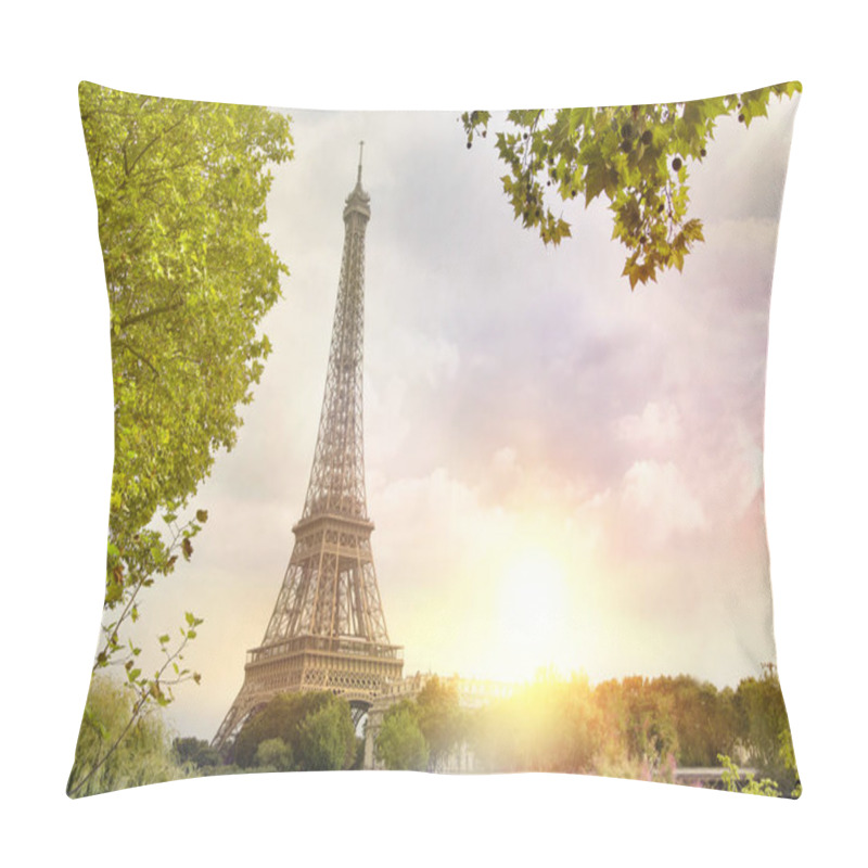 Personality  Eiffel Tower Sunset. Pillow Covers