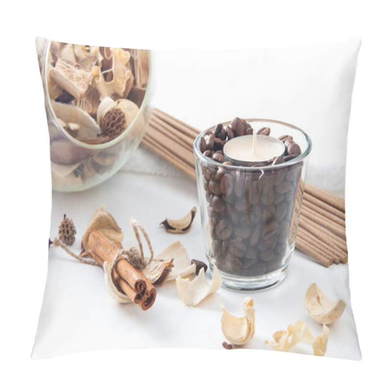 Personality  Aroma Candle In The Glass With Coffee Beans, Cinnamon And Perfum Pillow Covers