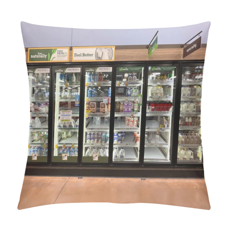 Personality  Grovetown, Ga USA 05 13 22: Walmart Interior Frozen Food Glass Doors Pillow Covers