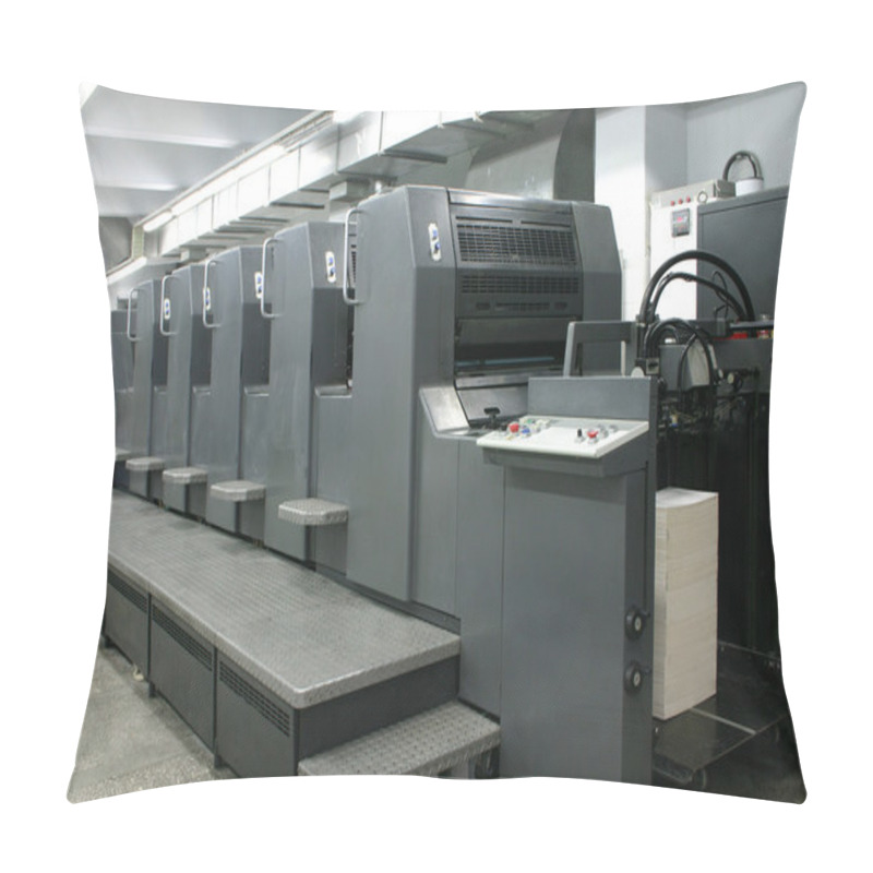 Personality  Offset Machine Pillow Covers