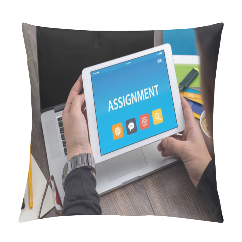 Personality  CONCEPT ON TABLET PC SCREEN Pillow Covers