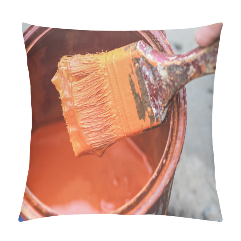 Personality  Old Paint Brush Tool In The Over The Can. Pillow Covers