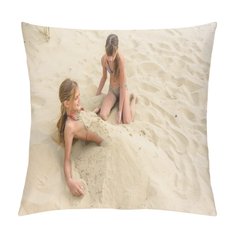 Personality  Girl Bury Her Girlfriend With Sand On The Sandy Beach Pillow Covers