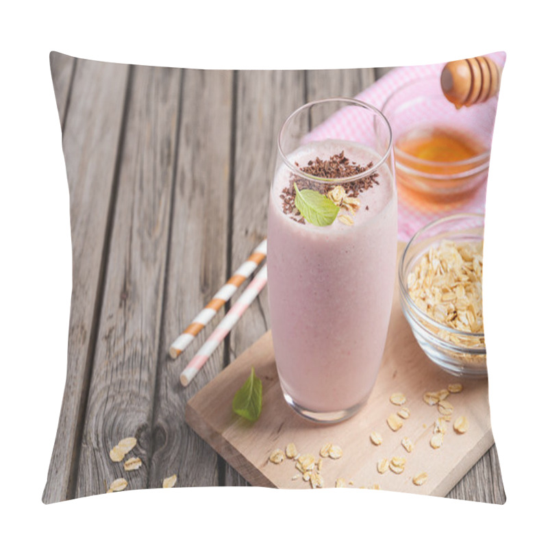 Personality  Strawberry And Banana Smoothie With Oatmeal On The Rustic Wooden Table. Pillow Covers