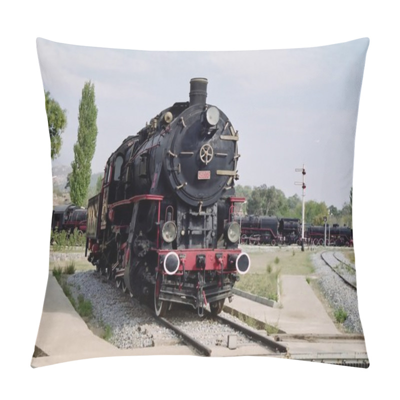 Personality  45002 Turkish Steam Locmotive Pillow Covers