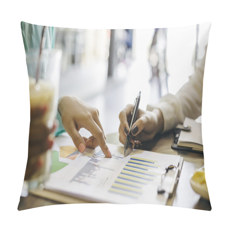 Personality  Young Women Having A Meeting Pillow Covers